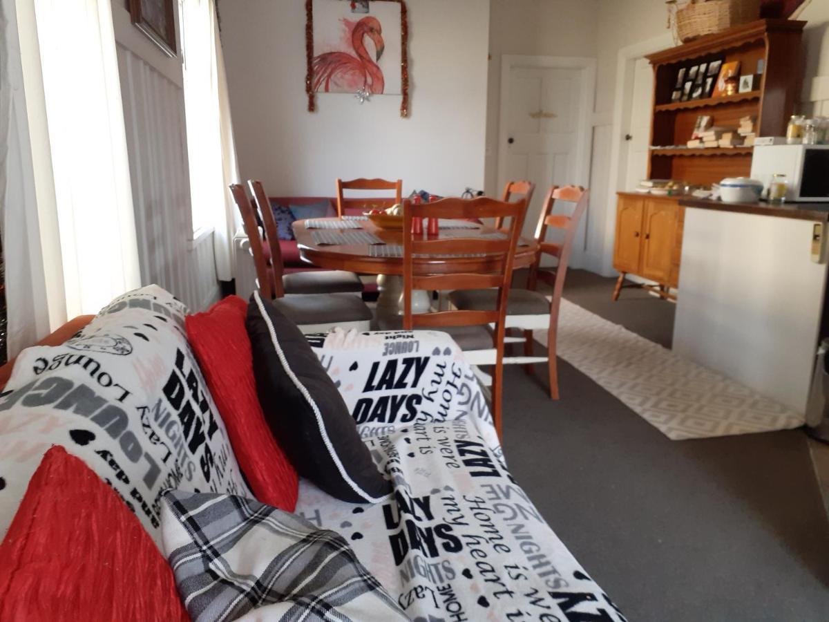 Intrepid Bed & Breakfast Christchurch Eksteriør bilde