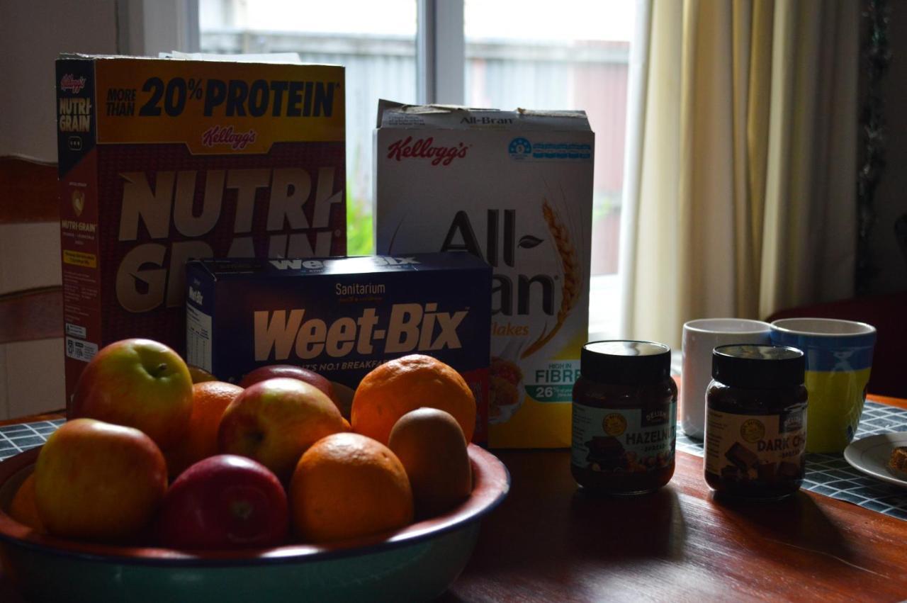 Intrepid Bed & Breakfast Christchurch Eksteriør bilde