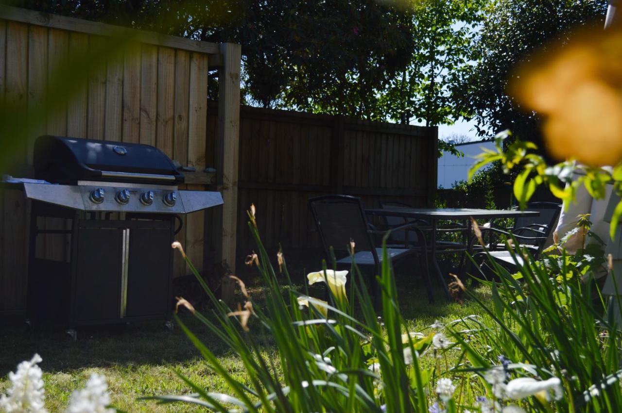 Intrepid Bed & Breakfast Christchurch Eksteriør bilde