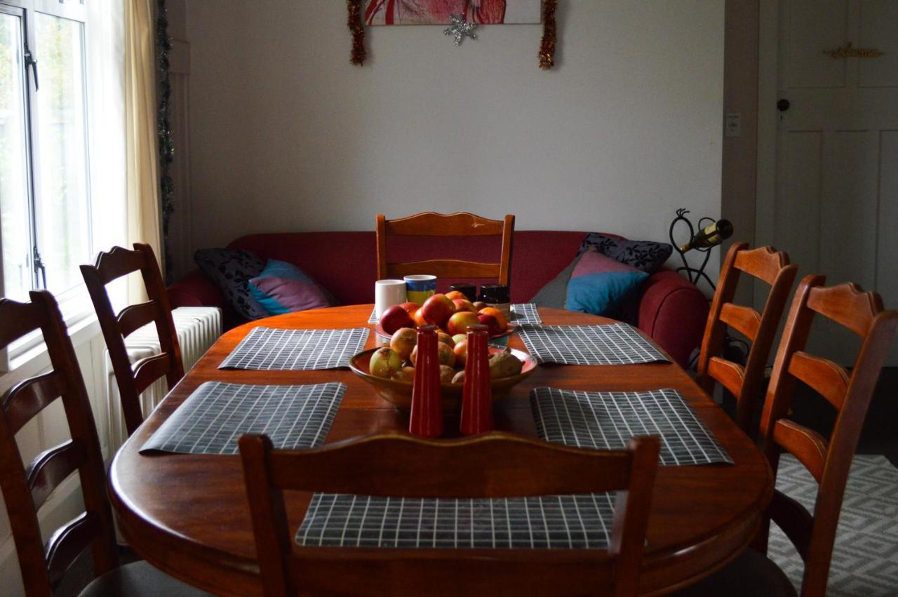 Intrepid Bed & Breakfast Christchurch Eksteriør bilde